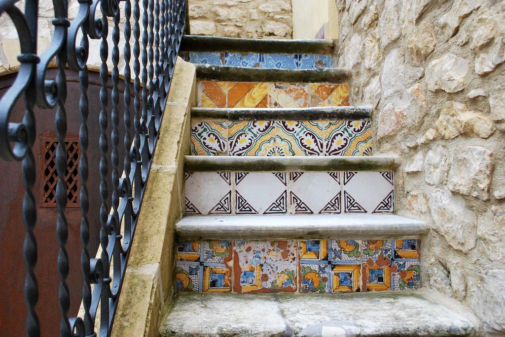 Historic Modica Villa Exterior photo